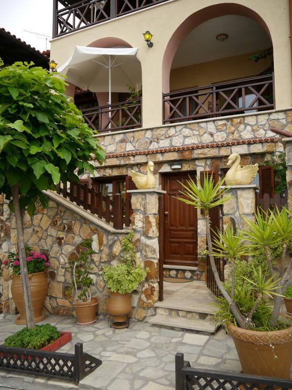 Dione Apartments Ouranoupoli Dış mekan fotoğraf