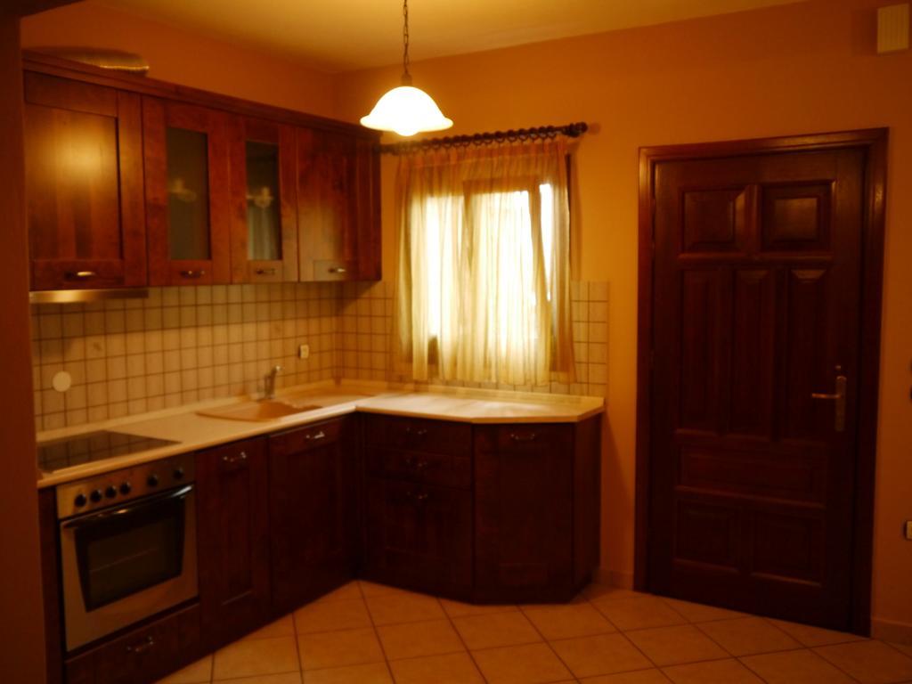 Dione Apartments Ouranoupoli Oda fotoğraf