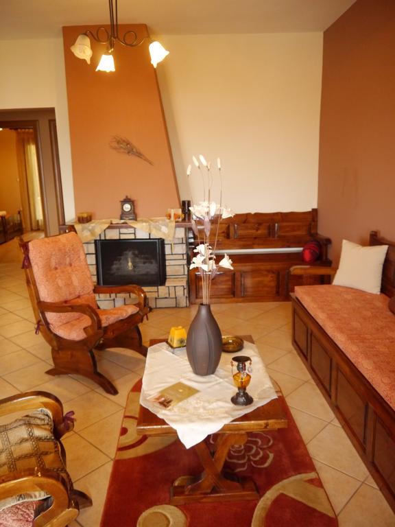 Dione Apartments Ouranoupoli Oda fotoğraf