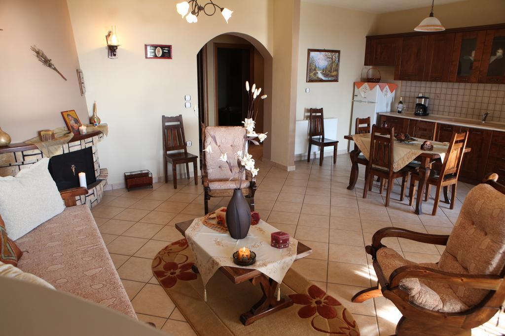 Dione Apartments Ouranoupoli Oda fotoğraf