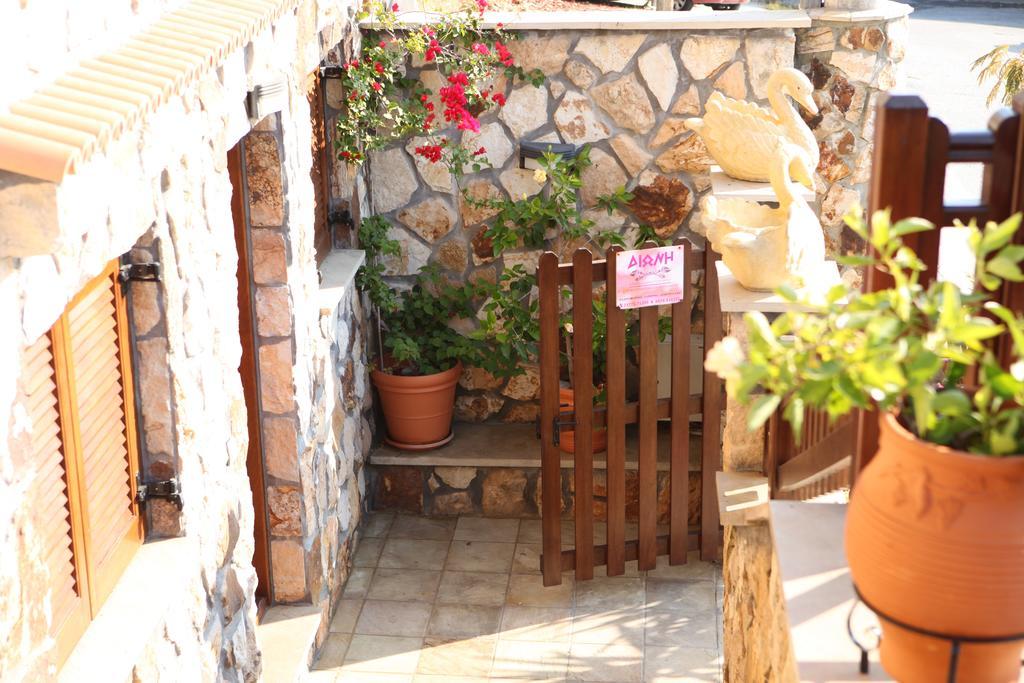 Dione Apartments Ouranoupoli Dış mekan fotoğraf
